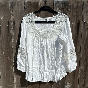 Joie white long sleeve blouse with lace detail on front and sleeves. (L)